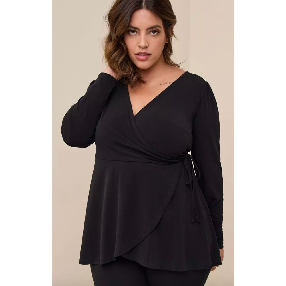 Torrid Studio Knit Surplice Wrap Long Sleeve Top Black Size 3 NWOT